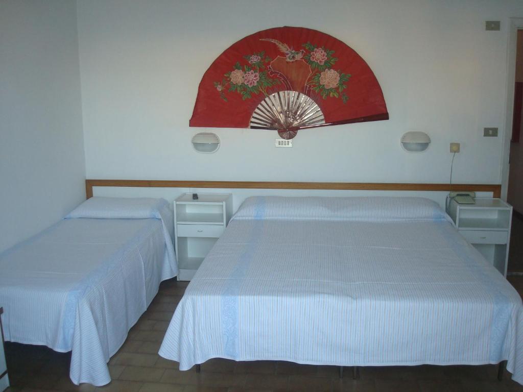 Hotel Arena Cattolica Habitación foto