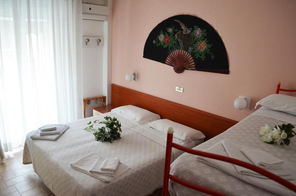 Hotel Arena Cattolica Habitación foto